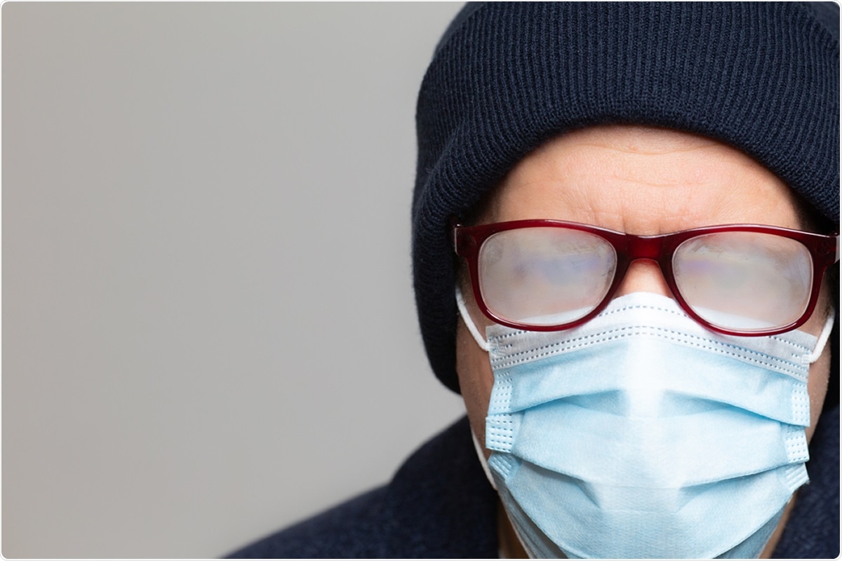 Study: Hydrating the Respiratory Tract: An Alternative Explanation Why Masks Lower Severity of COVID-19. Image Credit: P_Brauers / Shutterstock