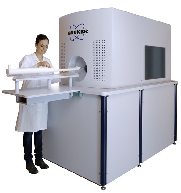 Bruker-MPI-Spectrometer Bruker-MPI-Spectrometer - 590