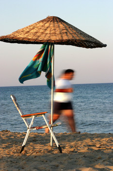 Professional counseling and support can boost physical activity among adults, a new review finds, but researchers aren’t sure what kind of professional advice work best to encourage exercise or whether counseling increases physical activity over the long run.