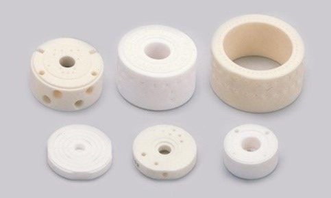High-quality ceramics for use in medical equipment