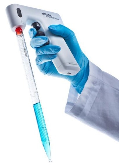 Dispense serological pipet volumes repeatedly with the PIPETBOY GENIUS