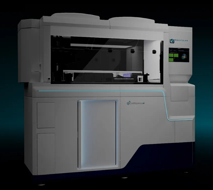 Automated cell culture with CellXpress.ai™