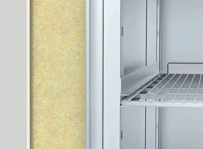 773 L refrigerator with smart alerts and compliance-ready data logging