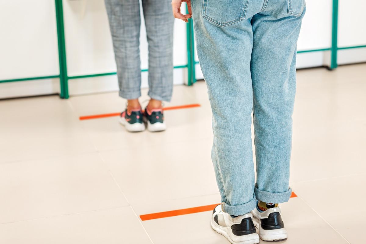 Study:  Facilitators and Barriers to Social Distancing for Young People During the COVID-19 Pandemic. Image Credit: STEKLO/Shutterstock
