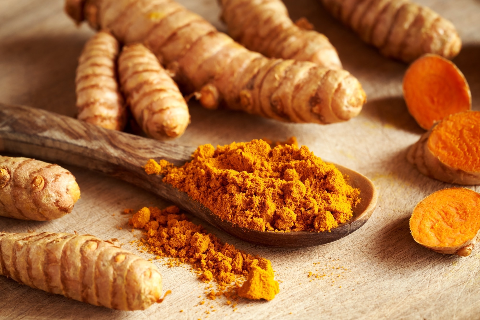 Study: Optimization of Anti-SARS-CoV-2 Treatments Based on Curcumin, Used Alone or Employed as a Photosensitizer. Image Credit: Madeleine Steinbach/Shutterstock