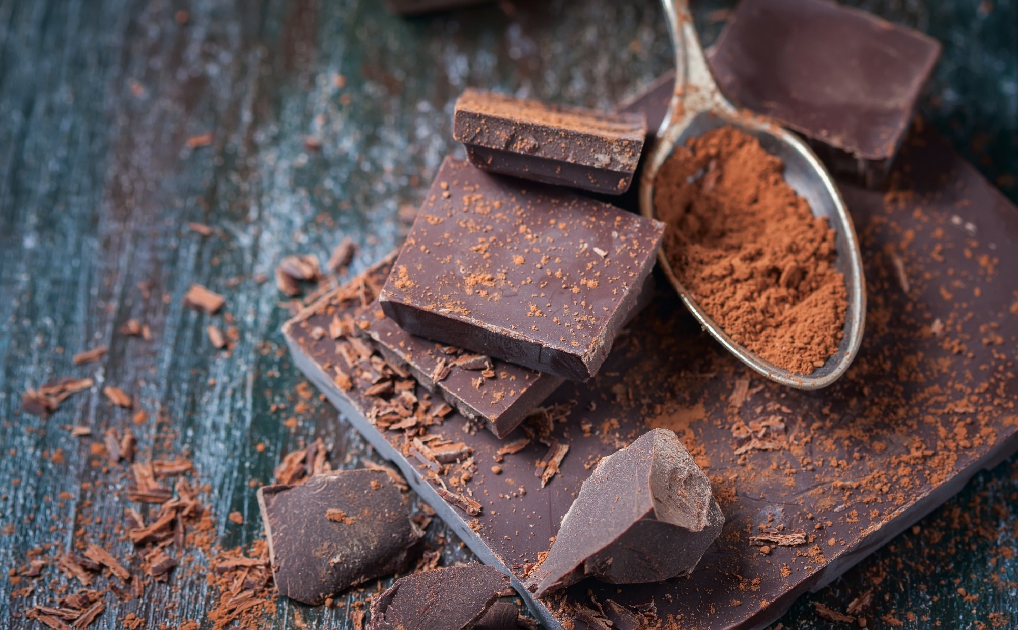 Study: Dark Chocolate Intake Positively Modulates Gut Permeability in Elite Football Athletes: A Randomized Controlled Study. Image Credit: Gulsina/Shutterstock.com
