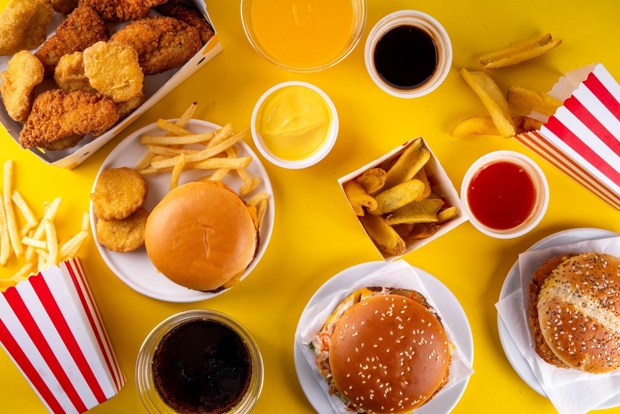 Study: Ultra-processed foods and cardiovascular disease: analysis of three large US prospective cohorts and a systematic review and meta-analysis of prospective cohort studies. Image Credit: Rimma Bondarenko / Shutterstock