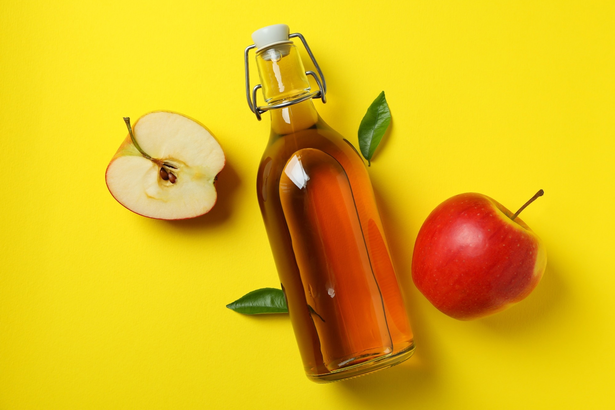 Effect of Apple Cider Vinegar Intake on Body Composition in Humans with Type 2 Diabetes and/or Overweight: A Systematic Review and Meta-Analysis of Randomized Controlled Trials. Image Credit: AtlasStudio / Shutterstock